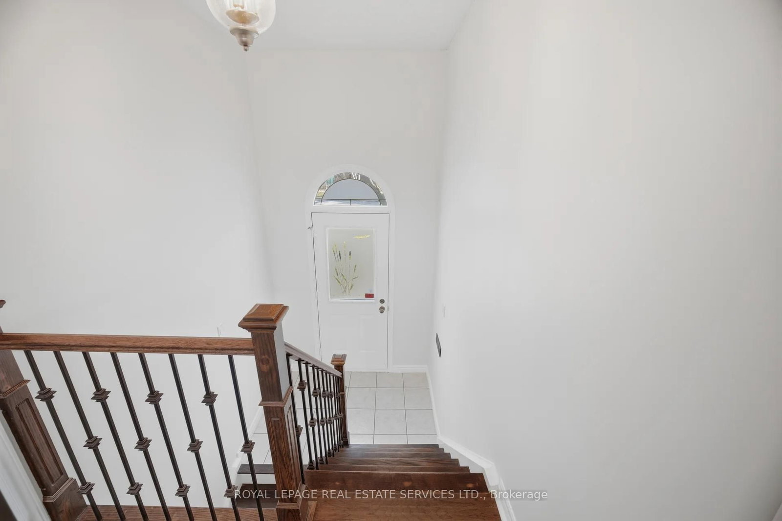 Detached House for sale at 142 Osborne Crescent, Oakville, Ontario, L6M 1G1 - College Park - MLS: W12982136