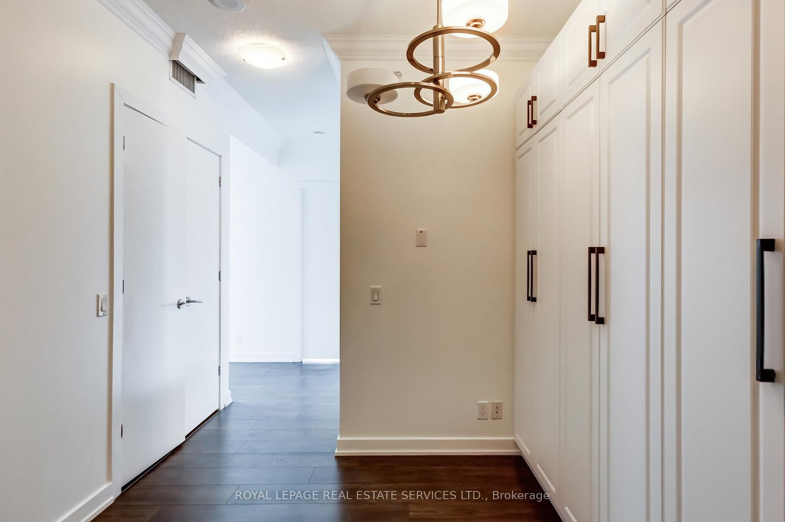 2220 Lakeshore Boulevard W, Unit 3907 - Photo 6