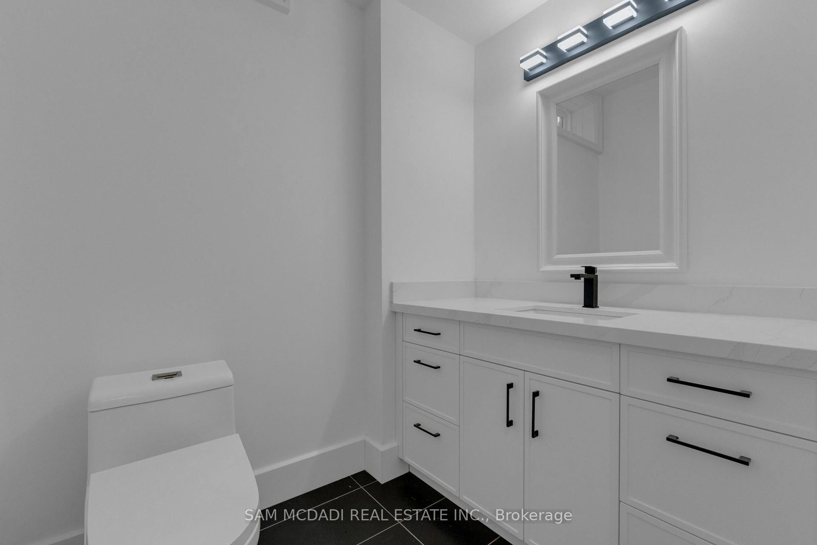 1050 Edgeleigh Avenue - Photo 32