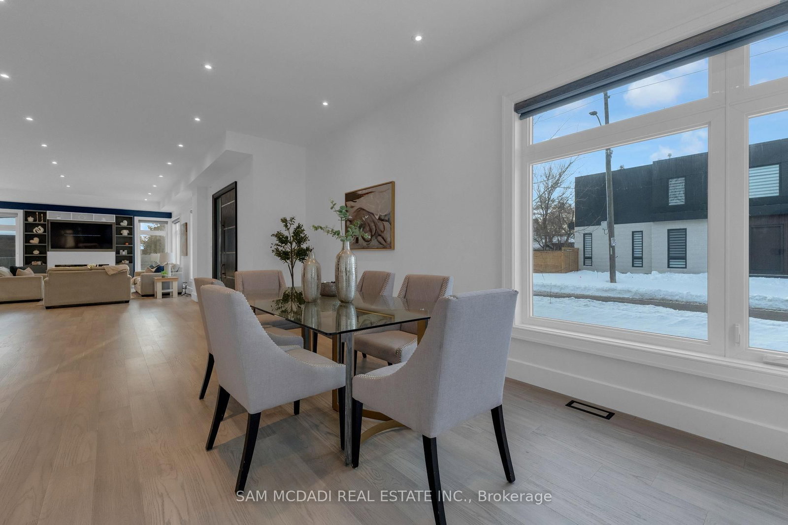 1050 Edgeleigh Avenue - Photo 8