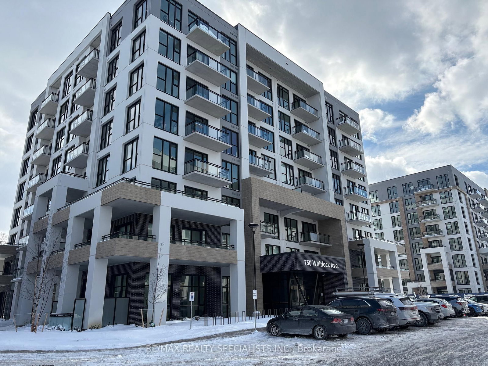 750 Whitlock Avenue, Unit 809
