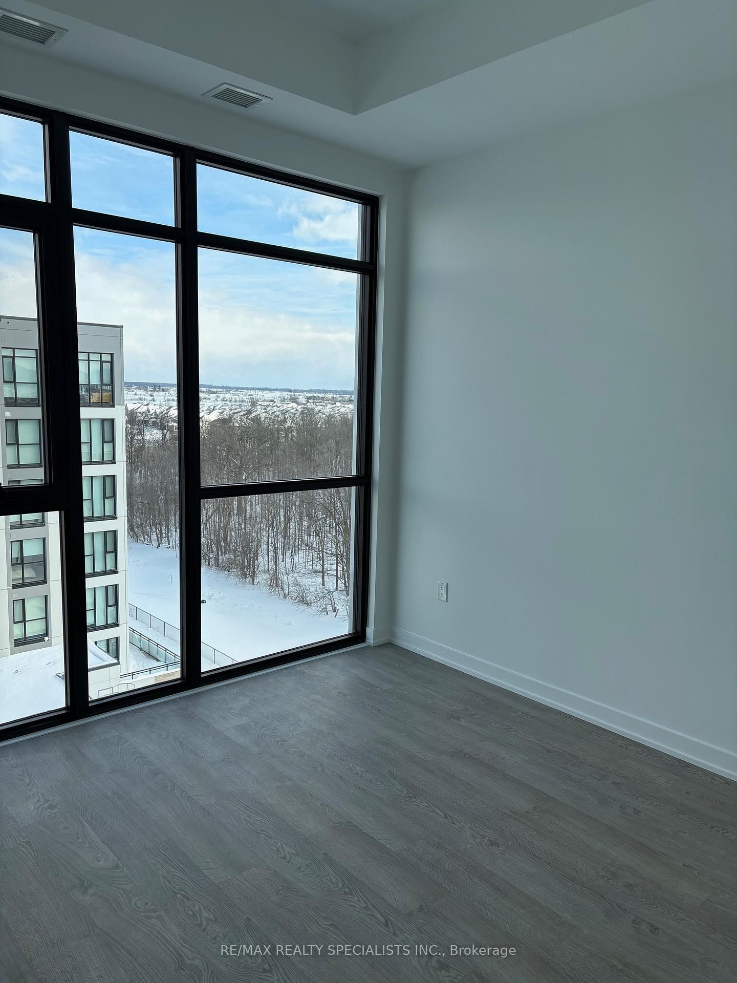 750 Whitlock Avenue, Unit 809 - Photo 4