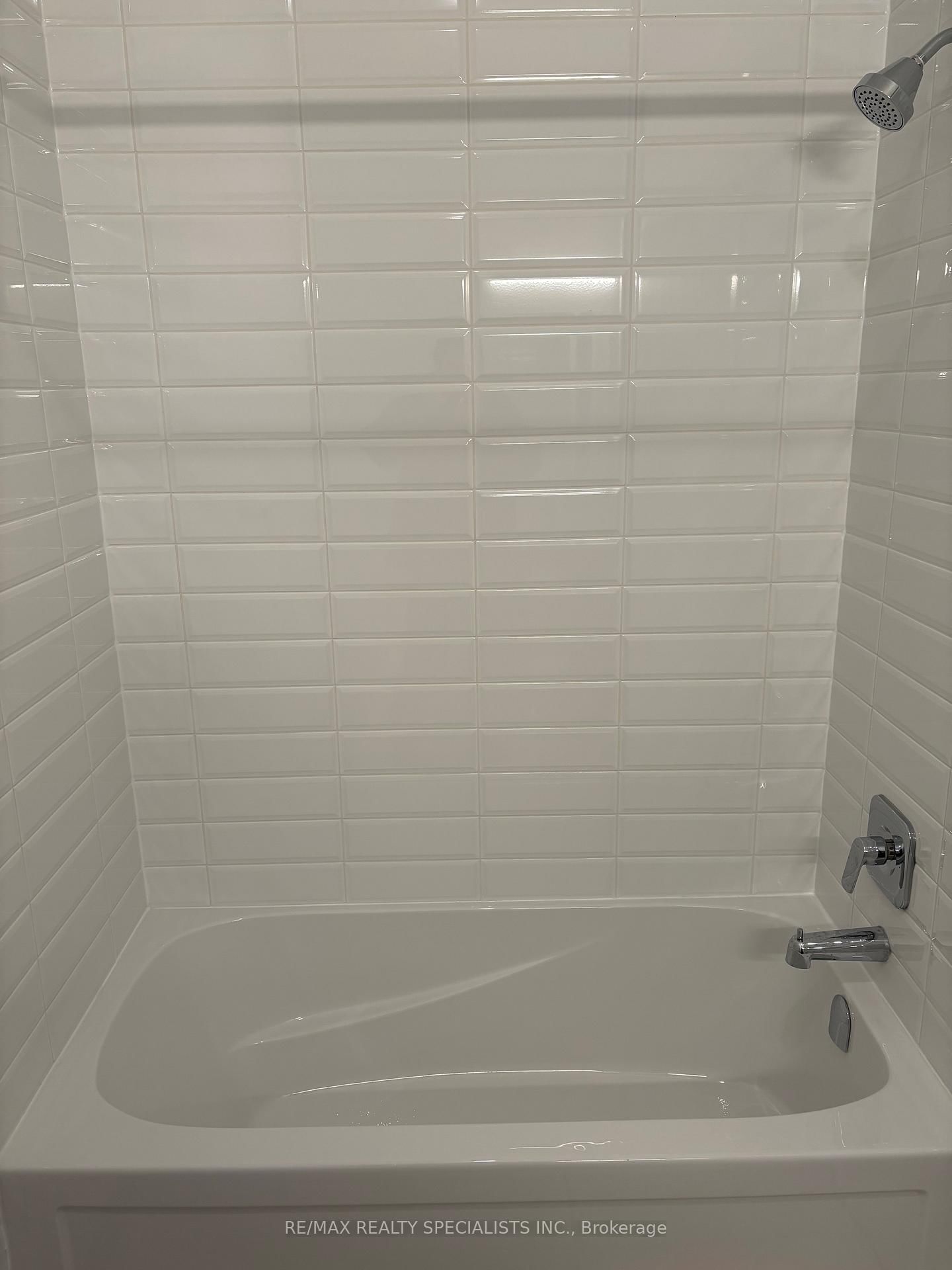 750 Whitlock Avenue, Unit 809 - Photo 8