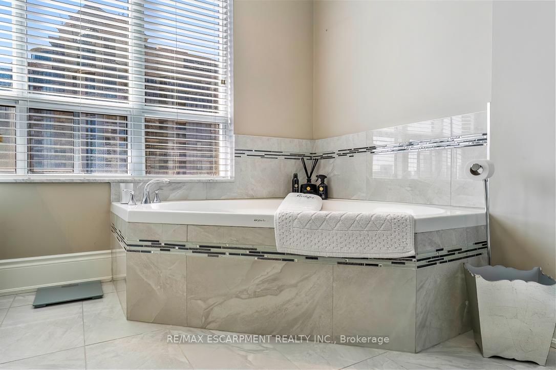 35 Kingsbridge Garden Circle, Unit 2706 - Photo 29