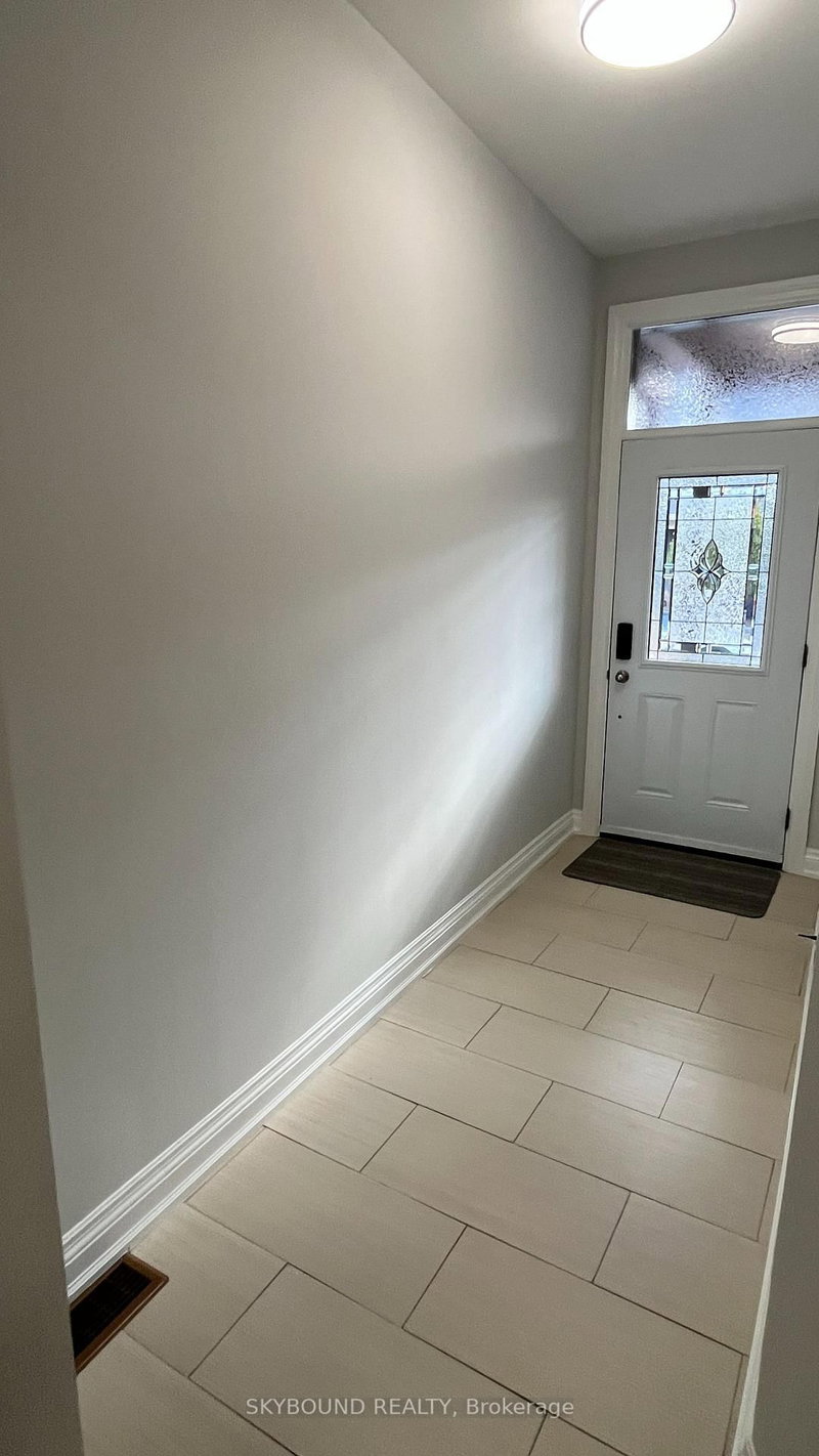 68 Yarmouth Rd, Toronto, M6G 1W9 | Image 2