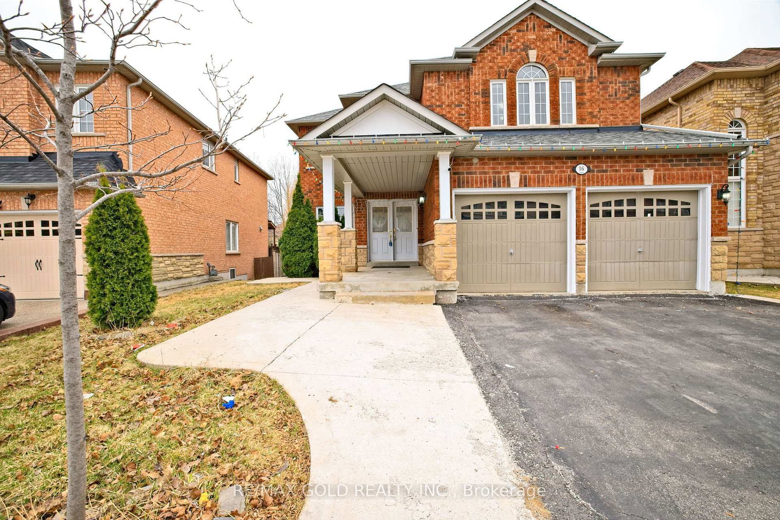 Detached House for sale at 16 Cottontail Road, Brampton, Ontario, L7A 3R3 - Fletcher's Meadow - MLS: W12982380