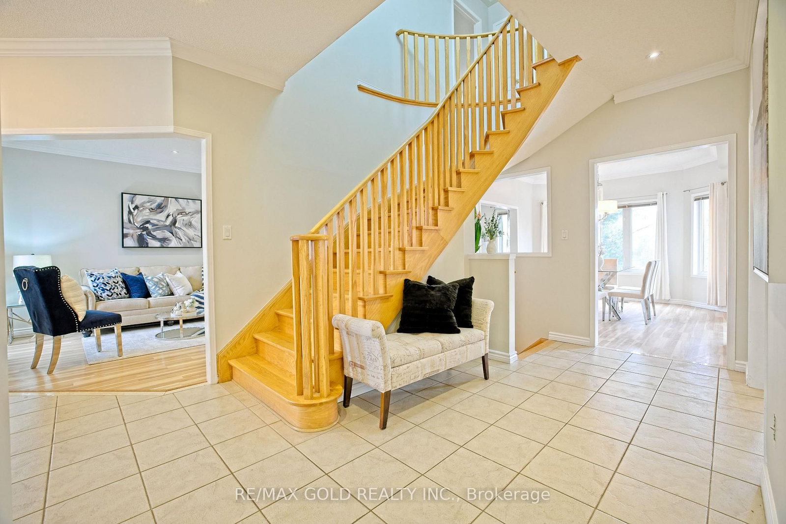 Detached House for sale at 16 Cottontail Road, Brampton, Ontario, L7A 3R3 - Fletcher's Meadow - MLS: W12982380