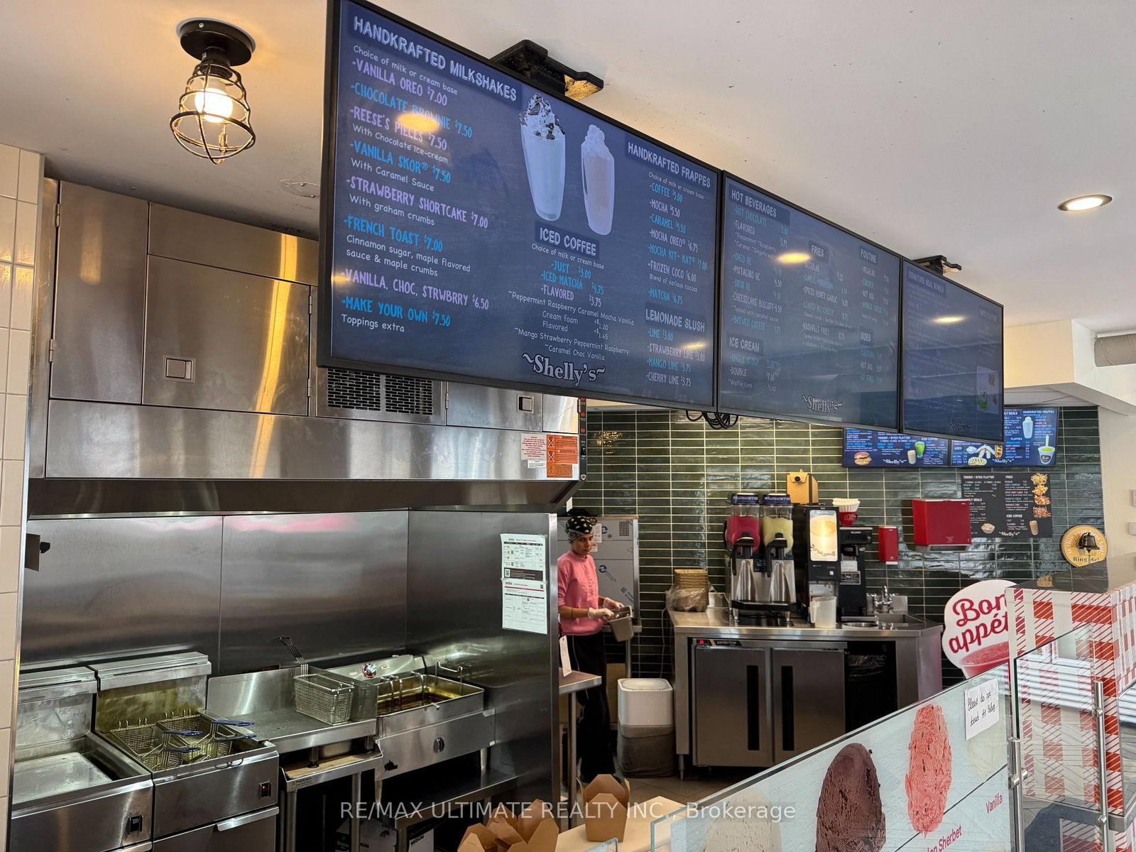 213 Queen Street S - Photo 12