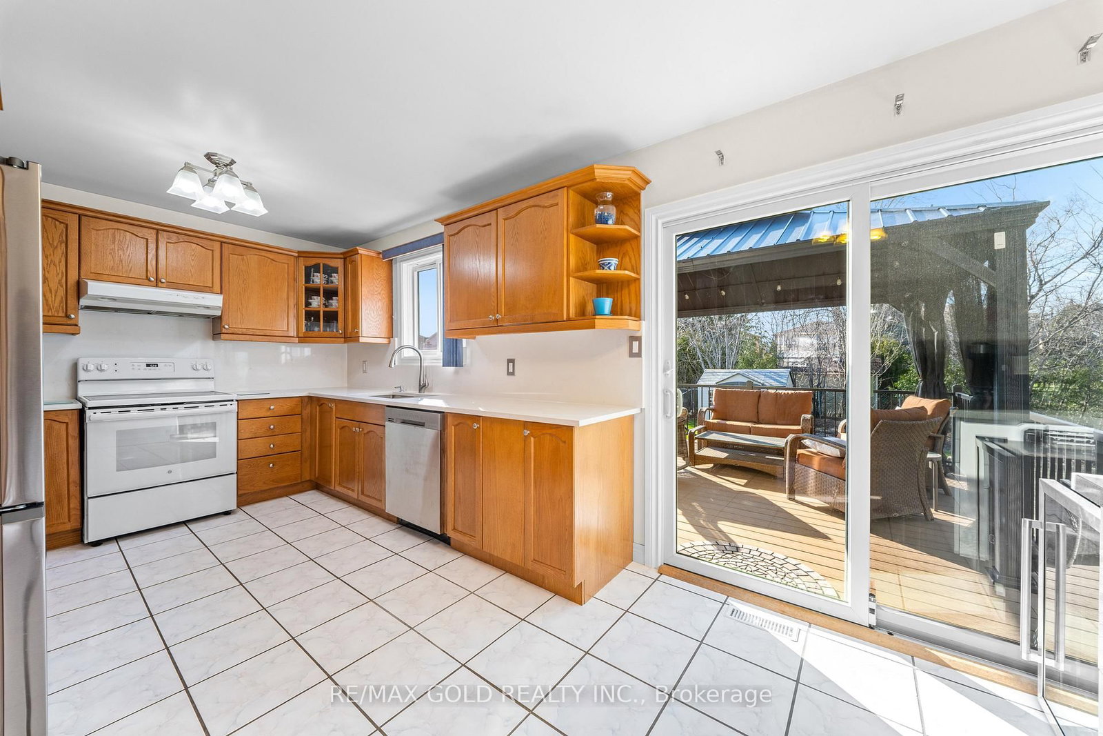 Detached House for sale at 36 Greenmount Road, Brampton, Ontario, L6S 1L5 - Northgate - MLS: W12982490