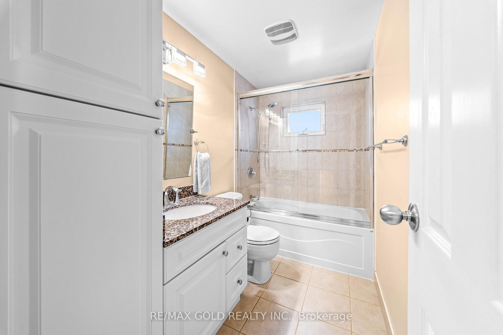 Detached House for sale at 36 Greenmount Road, Brampton, Ontario, L6S 1L5 - Northgate - MLS: W12982490