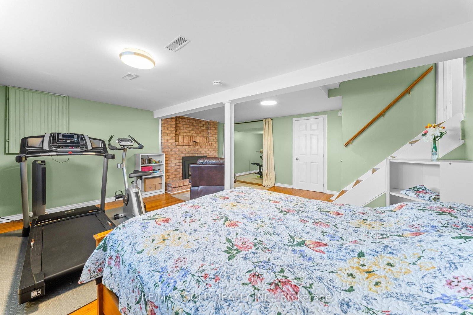 Detached House for sale at 36 Greenmount Road, Brampton, Ontario, L6S 1L5 - Northgate - MLS: W12982490