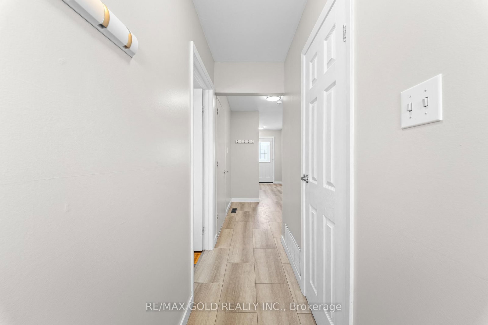 Detached House for sale at 36 Greenmount Road, Brampton, Ontario, L6S 1L5 - Northgate - MLS: W12982490