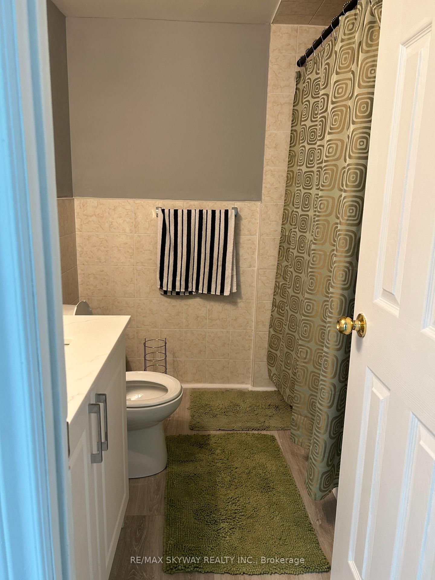 118 Archdekin Drive, Unit Basement - Photo 2