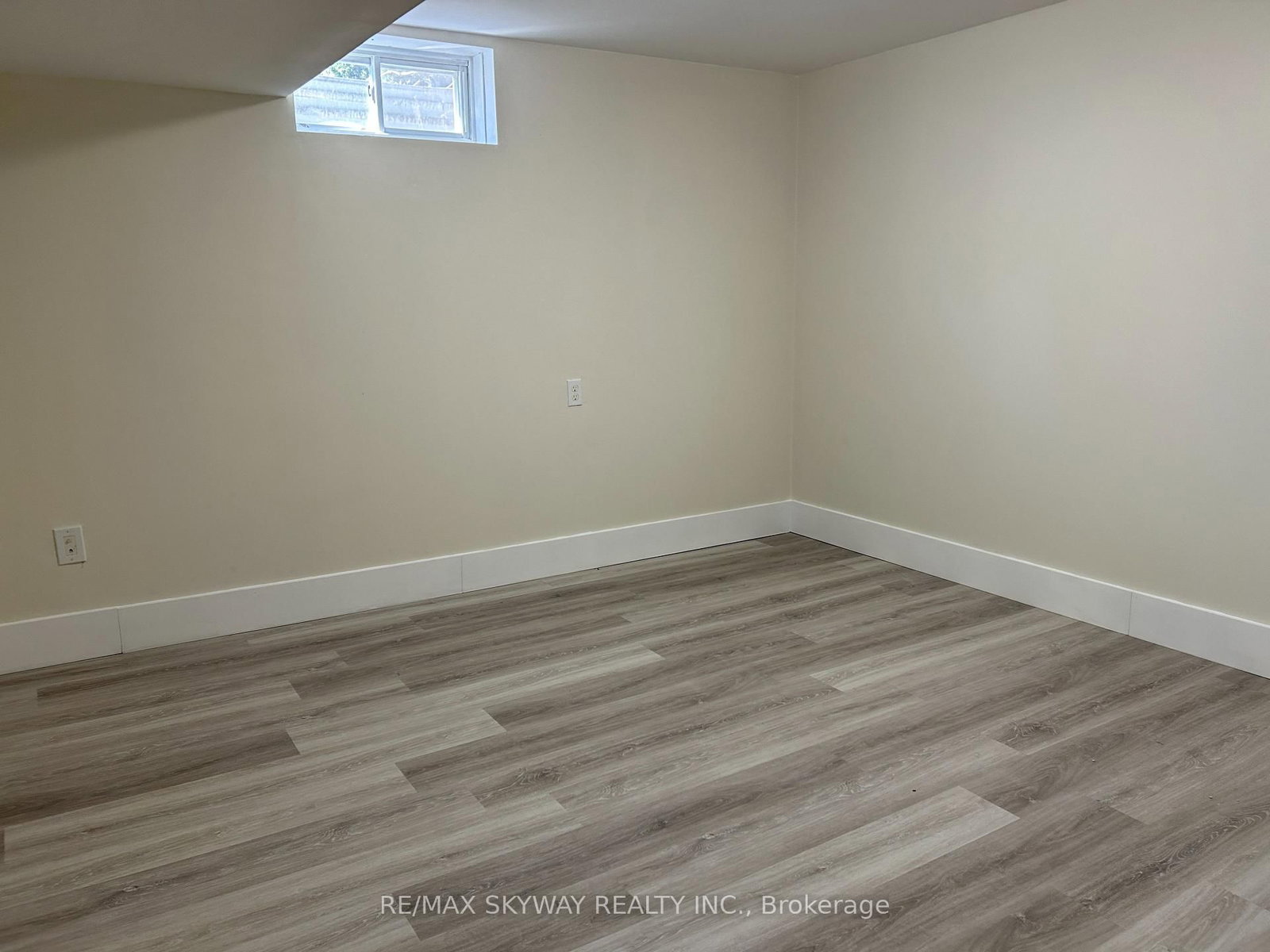 118 Archdekin Drive, Unit Basement - Photo 6