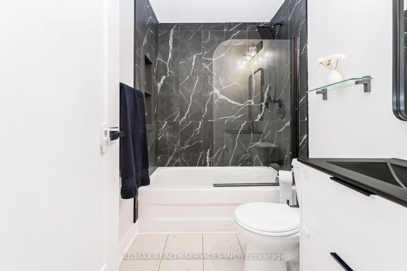 Detached House for sale at 31 Huntingwood Crescent, Brampton, Ontario, L6S 1S5 - Central Park - MLS: W12982548