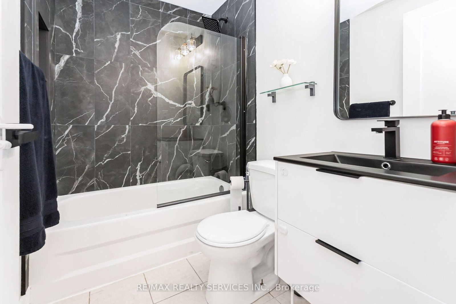 Detached House for sale at 31 Huntingwood Crescent, Brampton, Ontario, L6S 1S5 - Central Park - MLS: W12982548