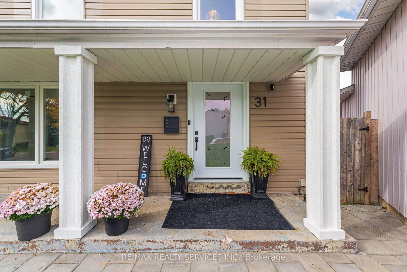 Detached House for sale at 31 Huntingwood Crescent, Brampton, Ontario, L6S 1S5 - Central Park - MLS: W12982548