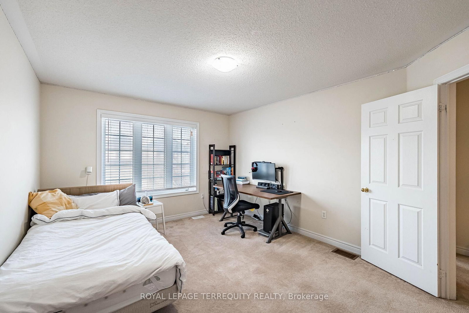 3926 Candlelight Drive - Photo 45