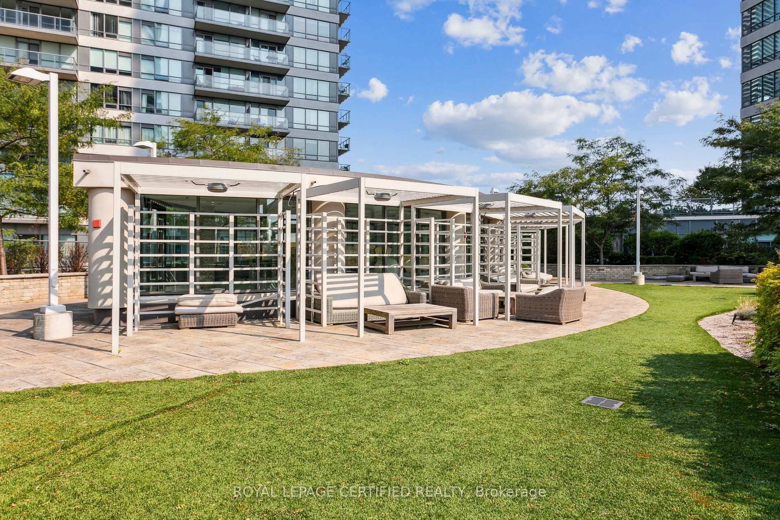 2240 Lakeshore Boulevard W, Unit 1208 - Photo 33