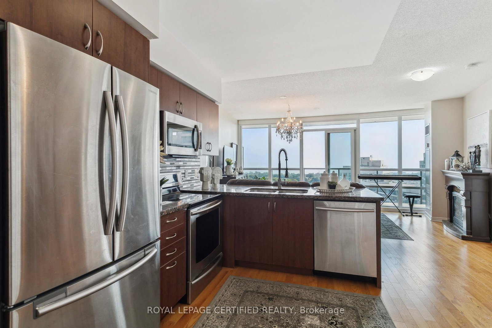 2240 Lakeshore Boulevard W, Unit 1208 - Photo 6