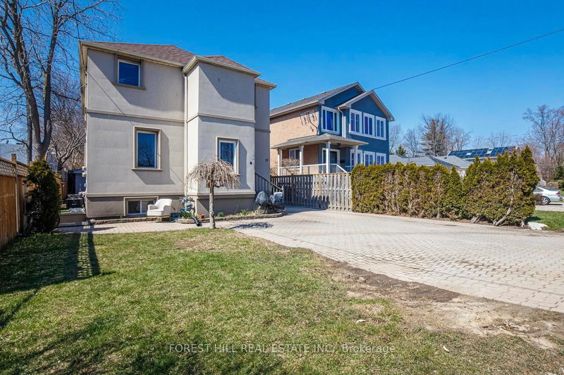 19 Troy St, Mississauga, Ontario