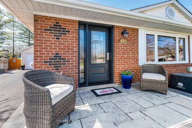 321 Kingsleigh Court