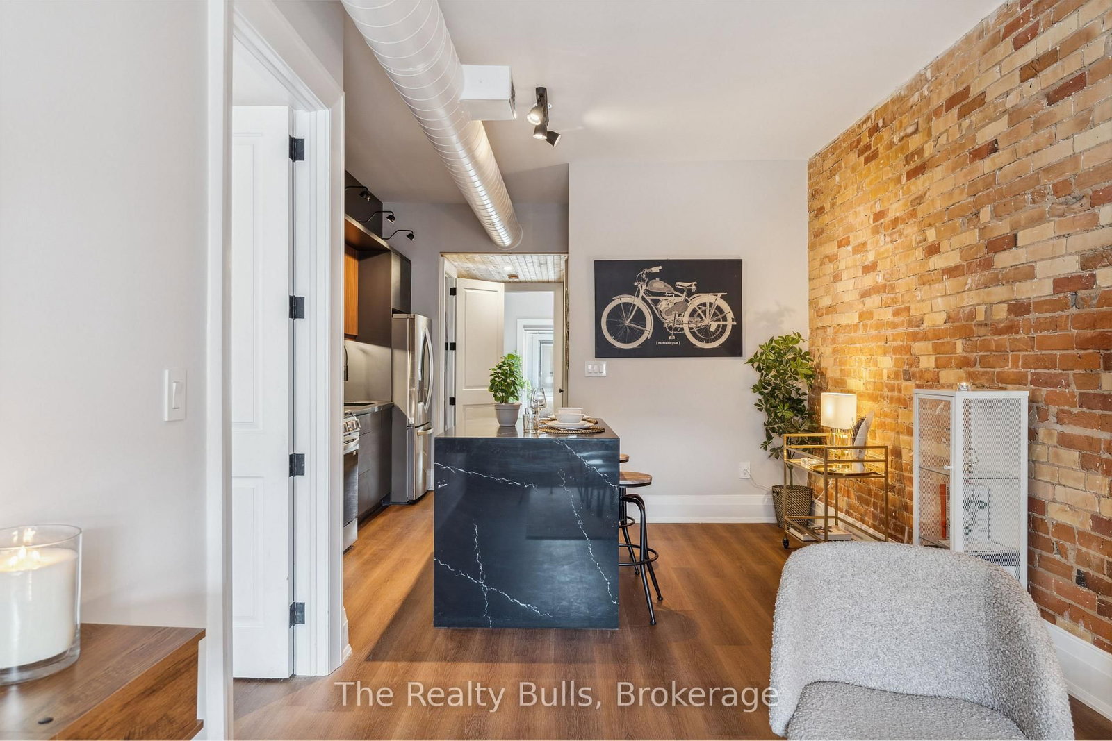 1320 Queen Street W - Photo 12