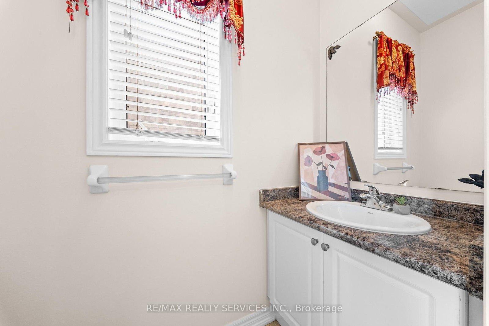 Detached House for sale at 20 Strathdale Road, Brampton, Ontario, L6P 2Y1 - Bram East - MLS: W12982898