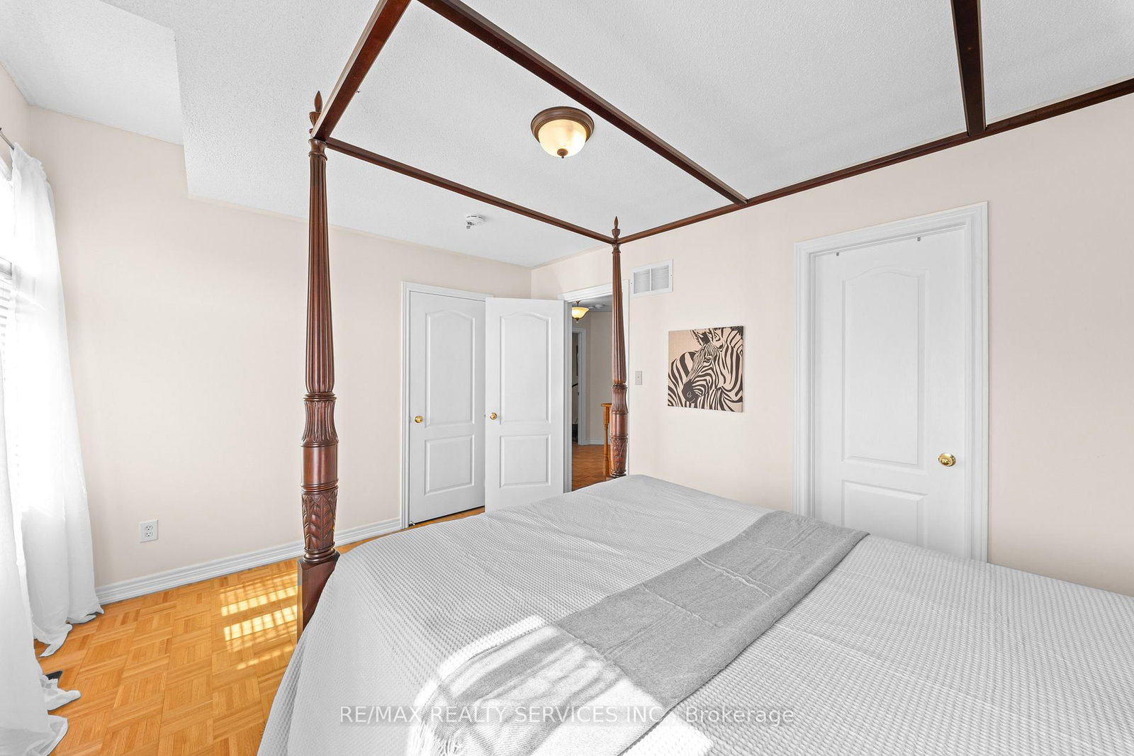 Detached House for sale at 20 Strathdale Road, Brampton, Ontario, L6P 2Y1 - Bram East - MLS: W12982898