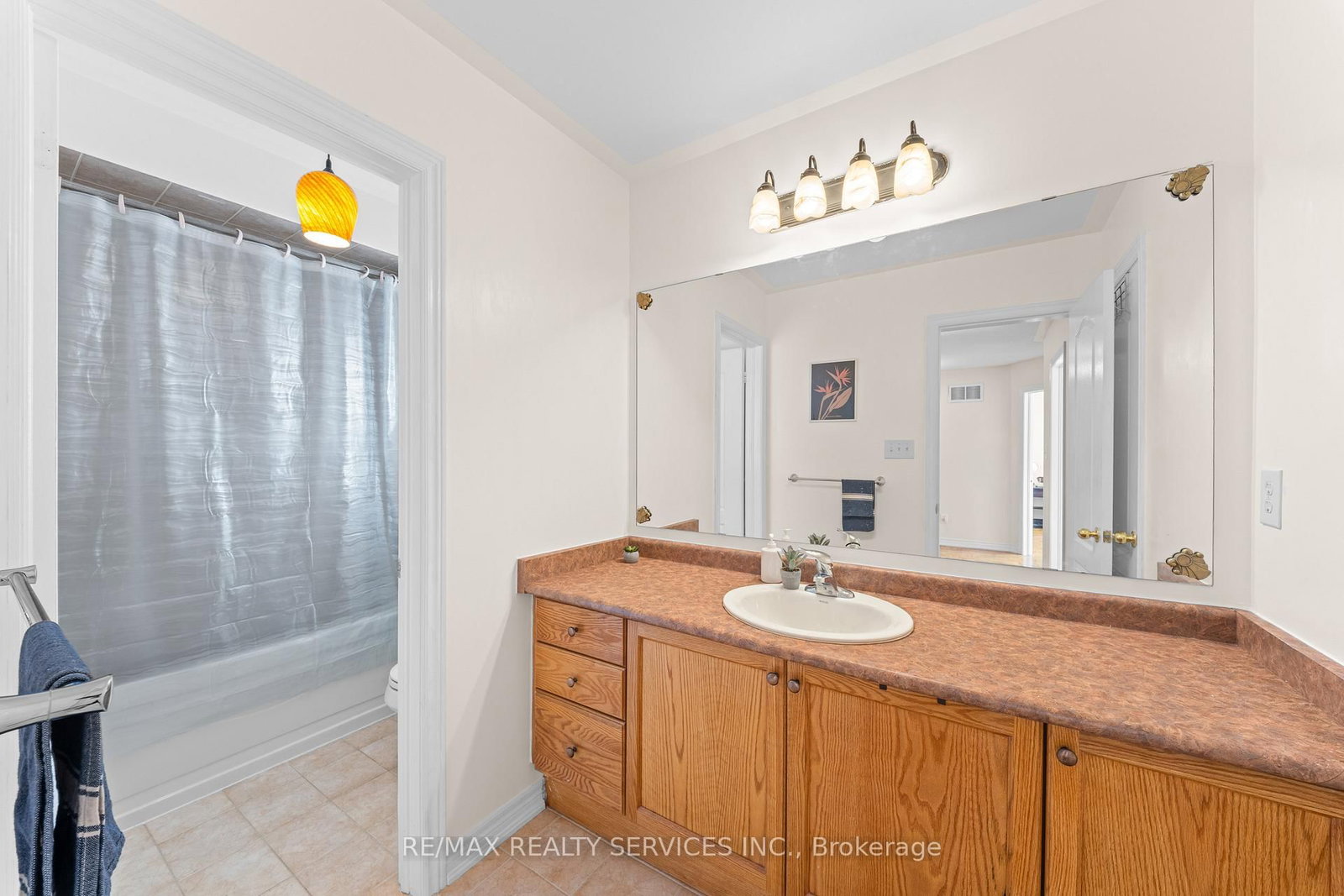 Detached House for sale at 20 Strathdale Road, Brampton, Ontario, L6P 2Y1 - Bram East - MLS: W12982898