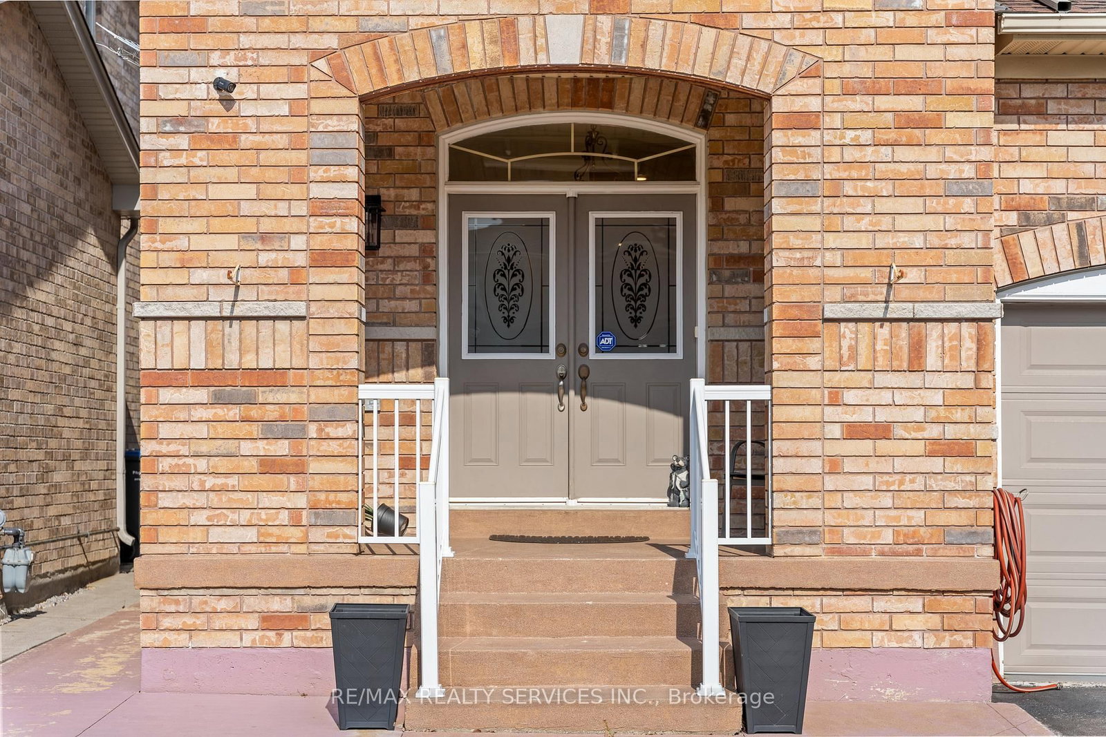 Detached House for sale at 20 Strathdale Road, Brampton, Ontario, L6P 2Y1 - Bram East - MLS: W12982898