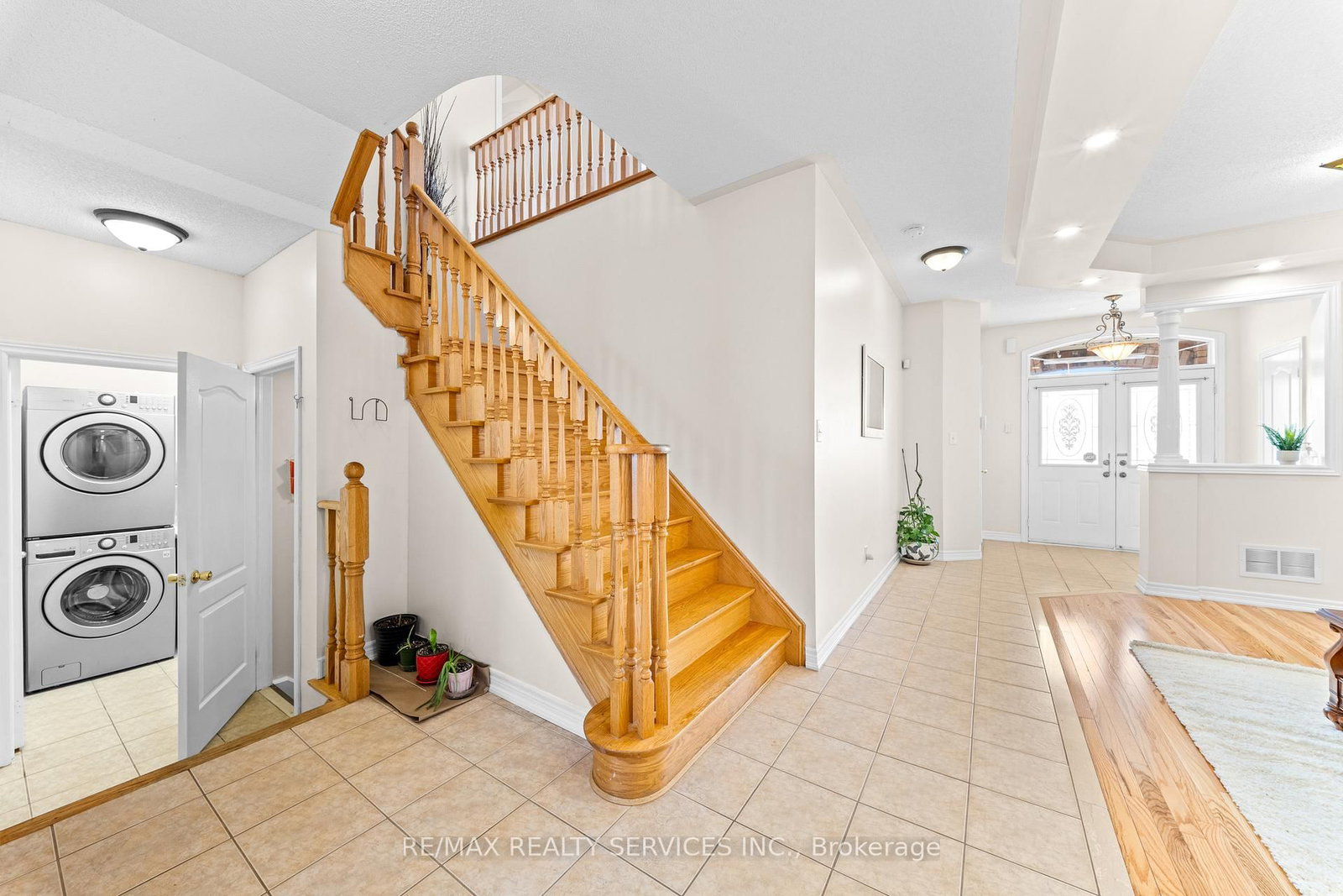 Detached House for sale at 20 Strathdale Road, Brampton, Ontario, L6P 2Y1 - Bram East - MLS: W12982898