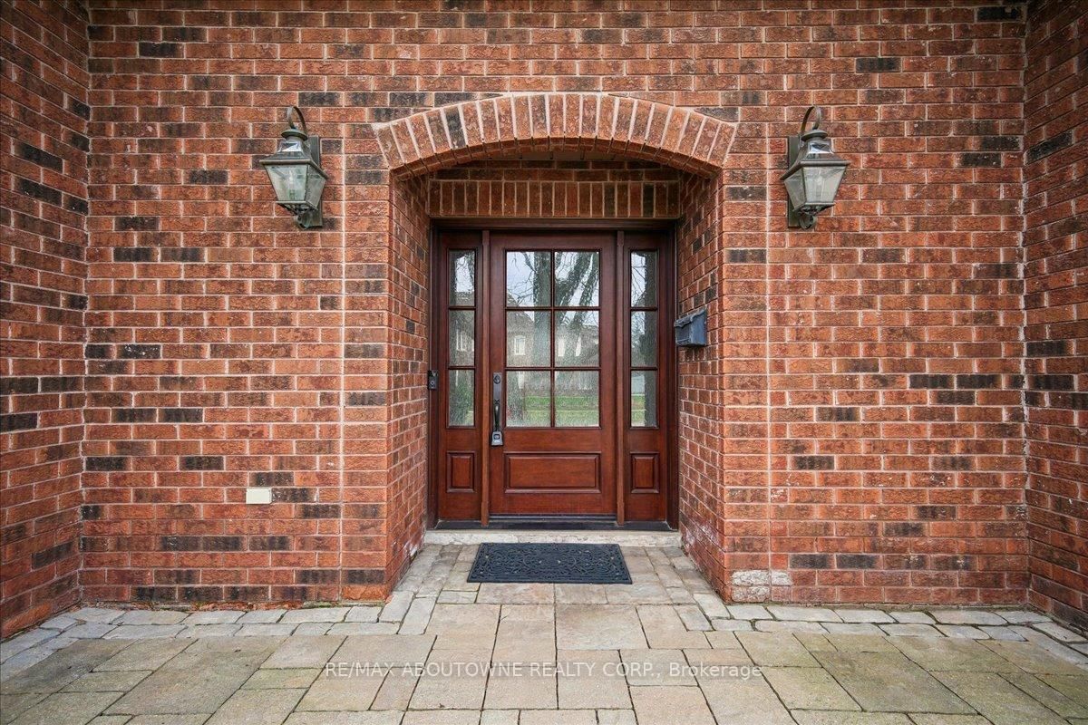 1494 The Links Drive - Photo 2