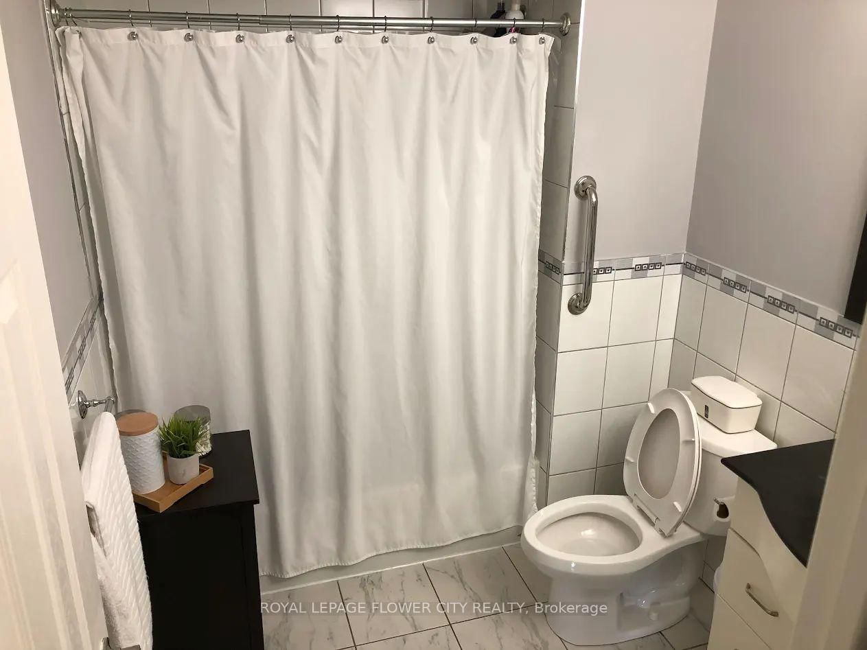 191 Cabana Drive N, Unit 2 - Photo 3