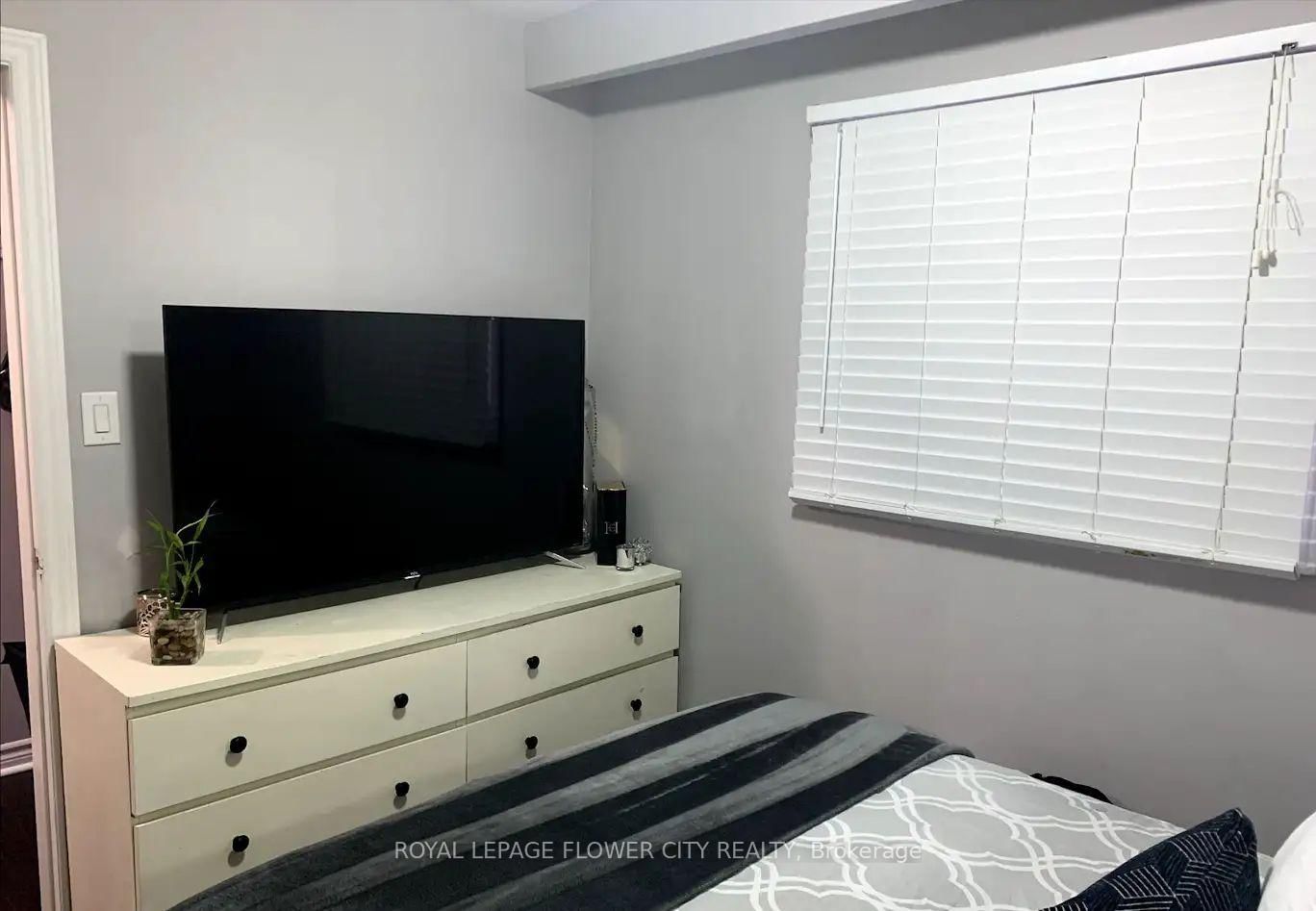 191 Cabana Drive N, Unit 2 - Photo 6