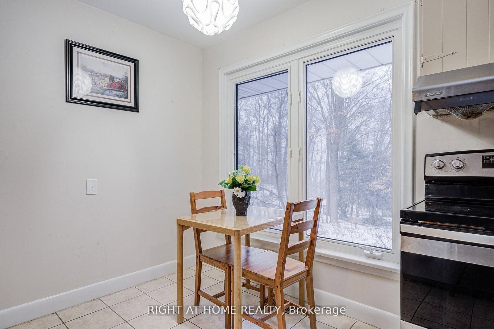 Detached House for sale at 1445 Ryan Place, Mississauga, Ontario, L5C 1J7 - Erindale - MLS: W12982972