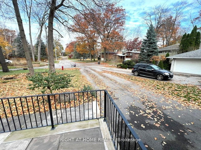 1445 Ryan Place