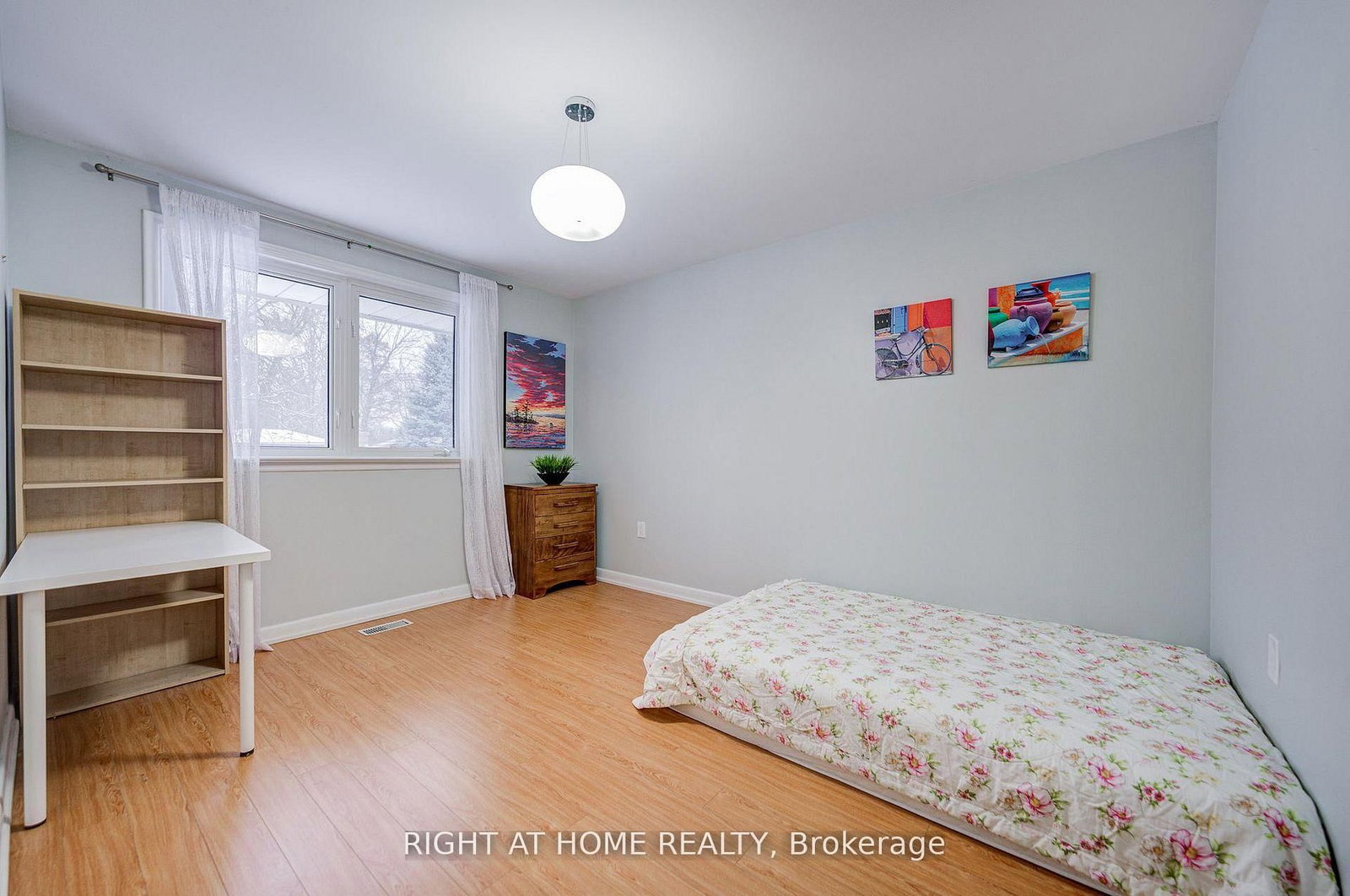 Detached House for sale at 1445 Ryan Place, Mississauga, Ontario, L5C 1J7 - Erindale - MLS: W12982972