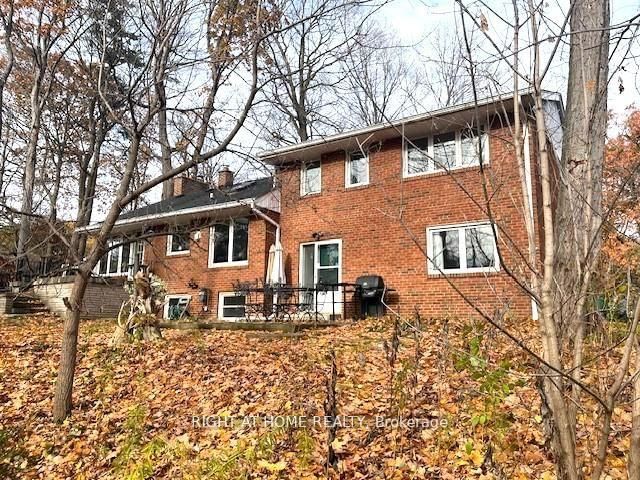 Detached House for sale at 1445 Ryan Place, Mississauga, Ontario, L5C 1J7 - Erindale - MLS: W12982972