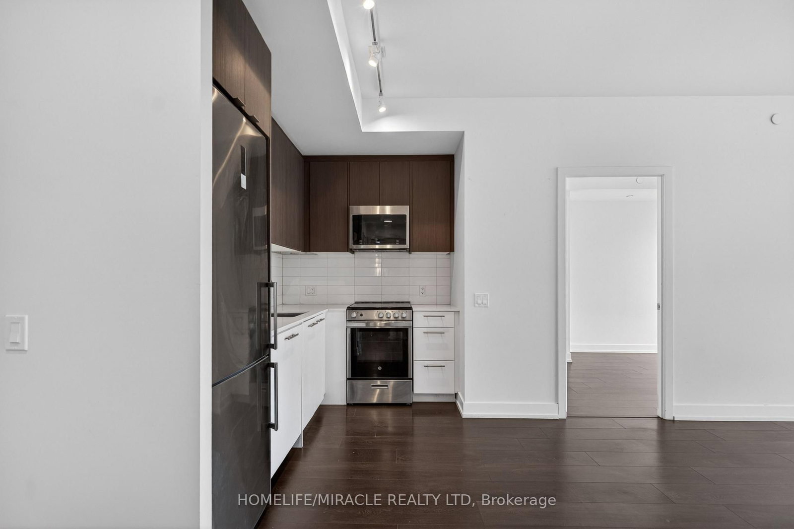 225 N Veterans Drive N, Unit 1105 - Photo 16