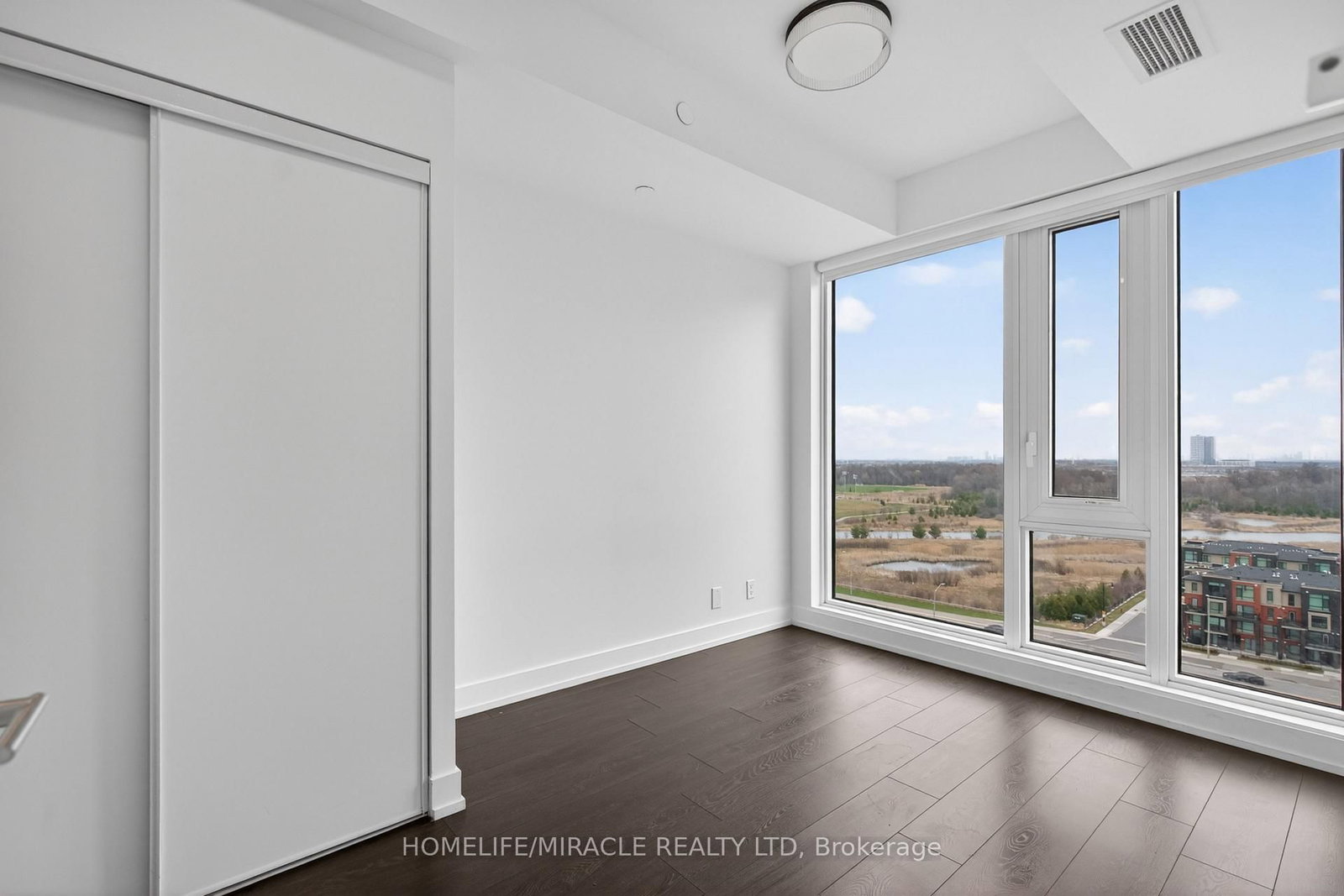 225 N Veterans Drive N, Unit 1105 - Photo 23