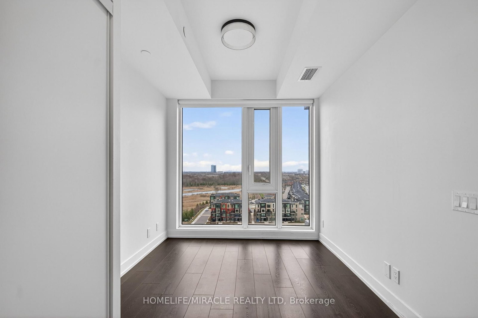 225 N Veterans Drive N, Unit 1105 - Photo 24