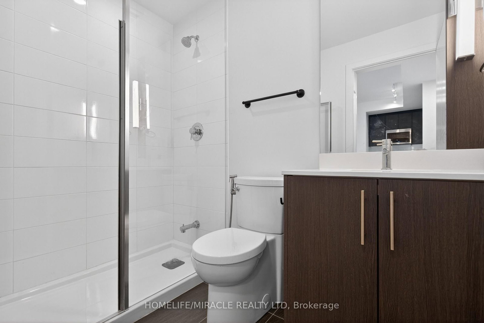 225 N Veterans Drive N, Unit 1105 - Photo 33