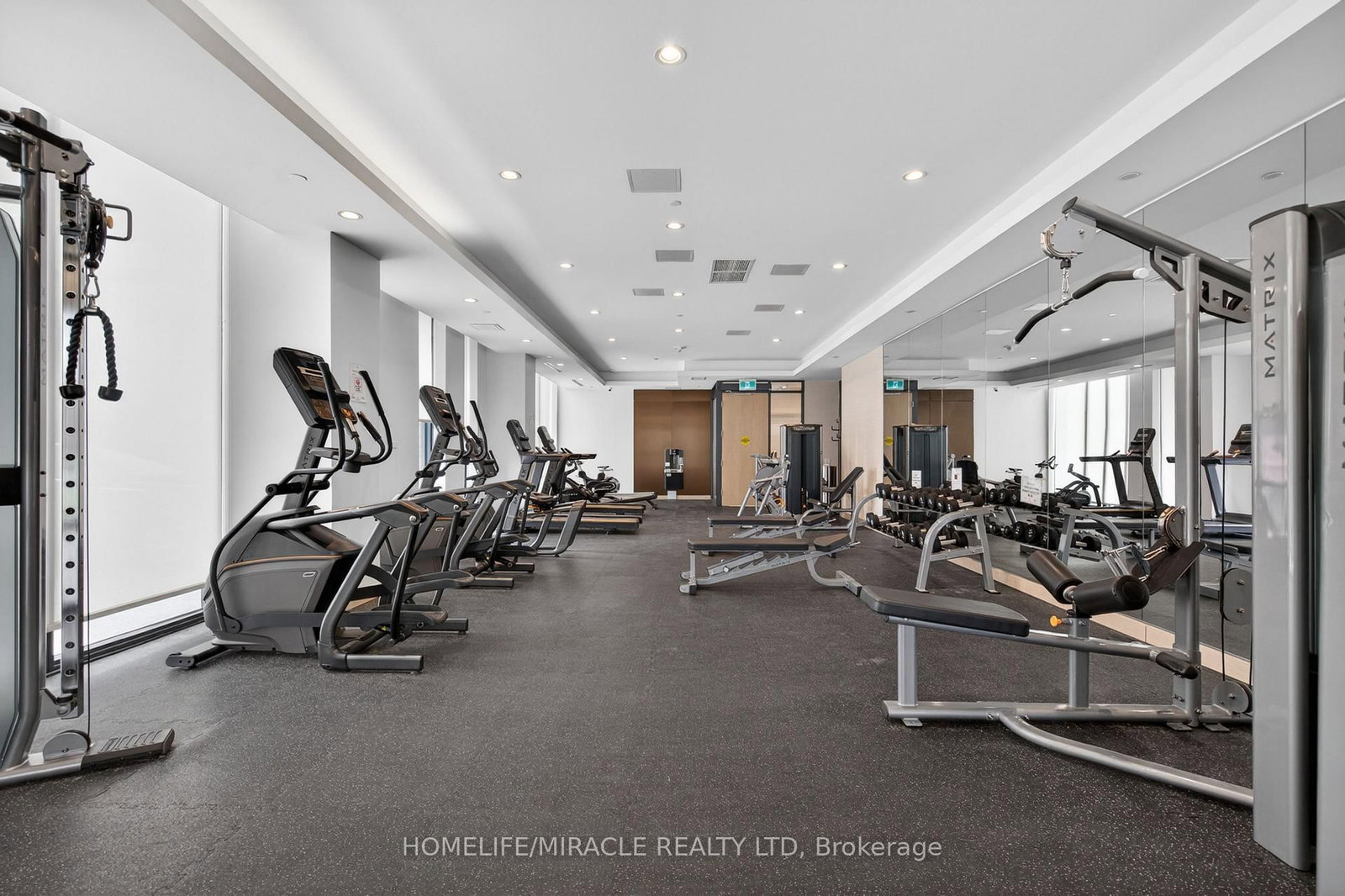 225 N Veterans Drive N, Unit 1105 - Photo 41