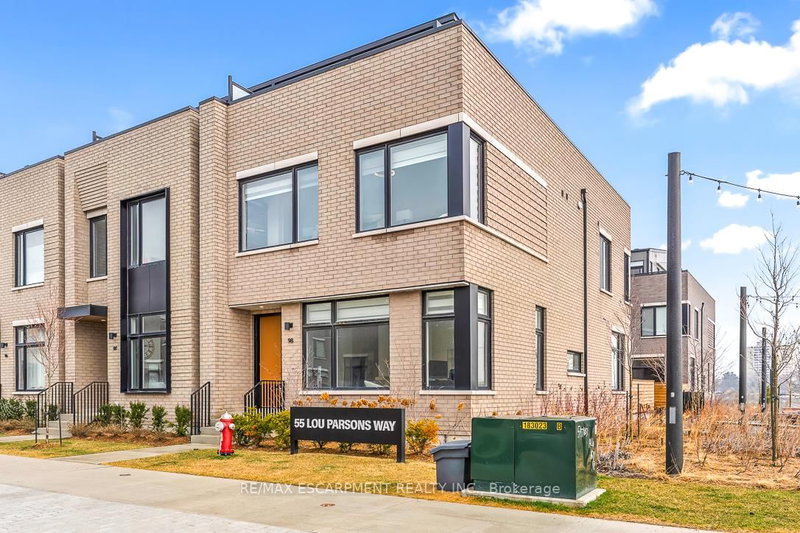 98 - 35 Lou Parson Way, Mississauga, L5H 0B2 | Image 2