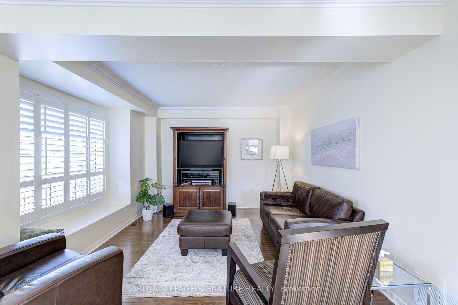 Townhouse for sale at 1019 Kennedy Circle, Milton, Ontario, L9T 5S4 - Beaty - MLS: W12983100