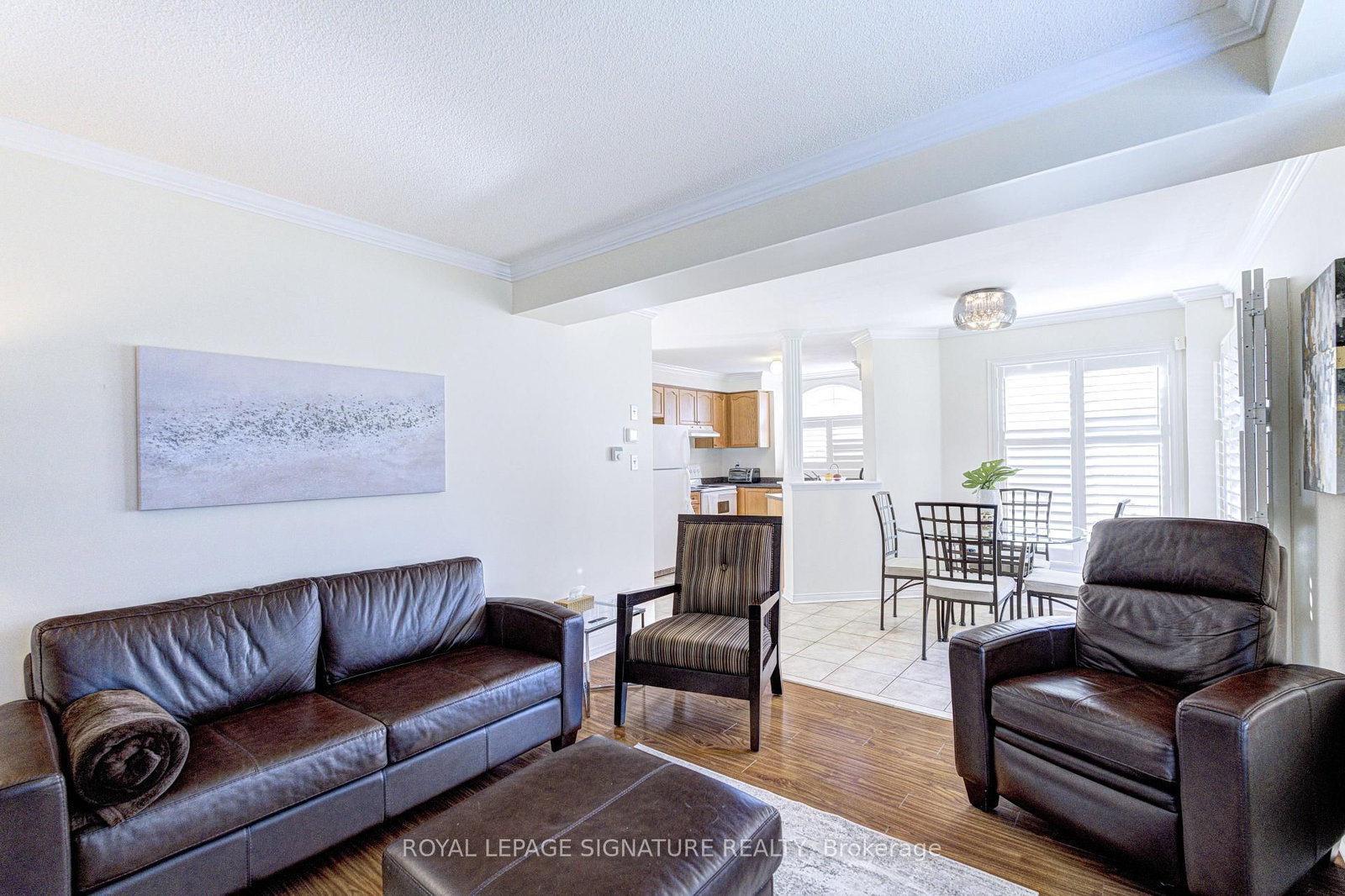 Townhouse for sale at 1019 Kennedy Circle, Milton, Ontario, L9T 5S4 - Beaty - MLS: W12983100