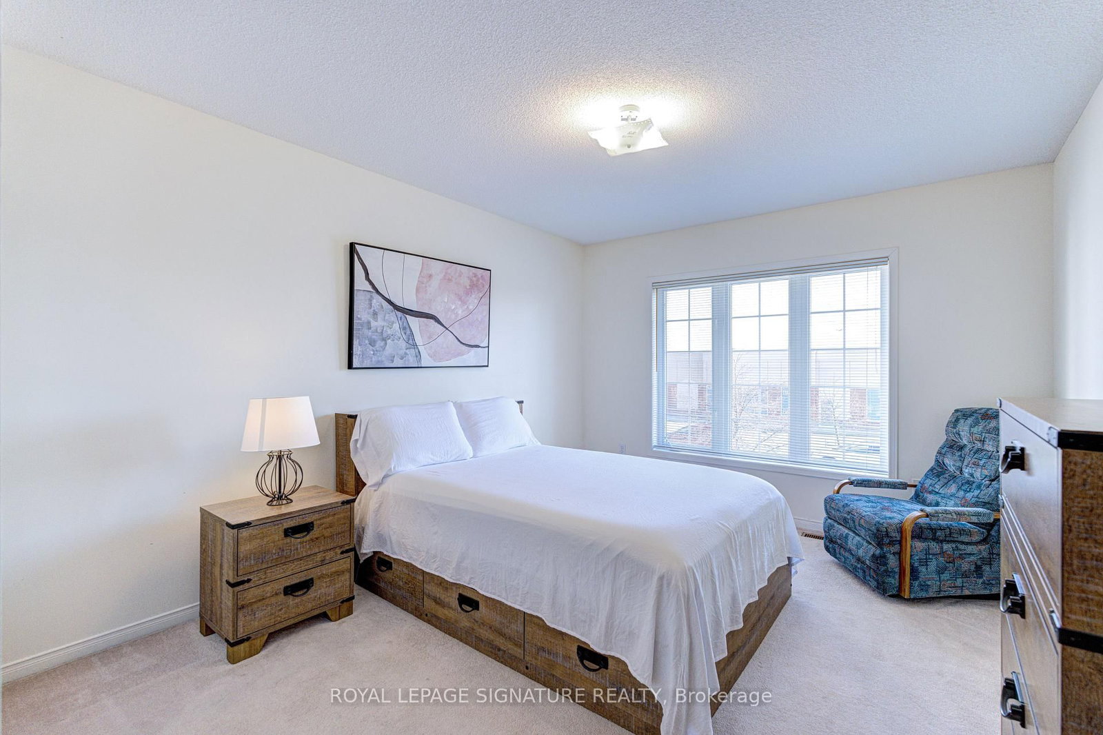 Townhouse for sale at 1019 Kennedy Circle, Milton, Ontario, L9T 5S4 - Beaty - MLS: W12983100