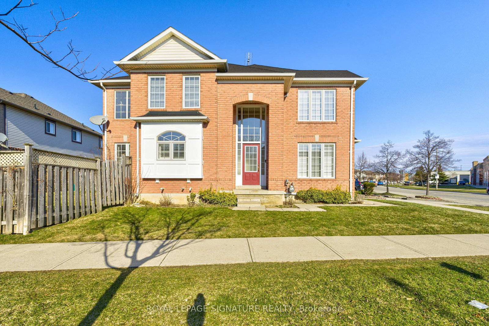 Townhouse for sale at 1019 Kennedy Circle, Milton, Ontario, L9T 5S4 - Beaty - MLS: W12983100