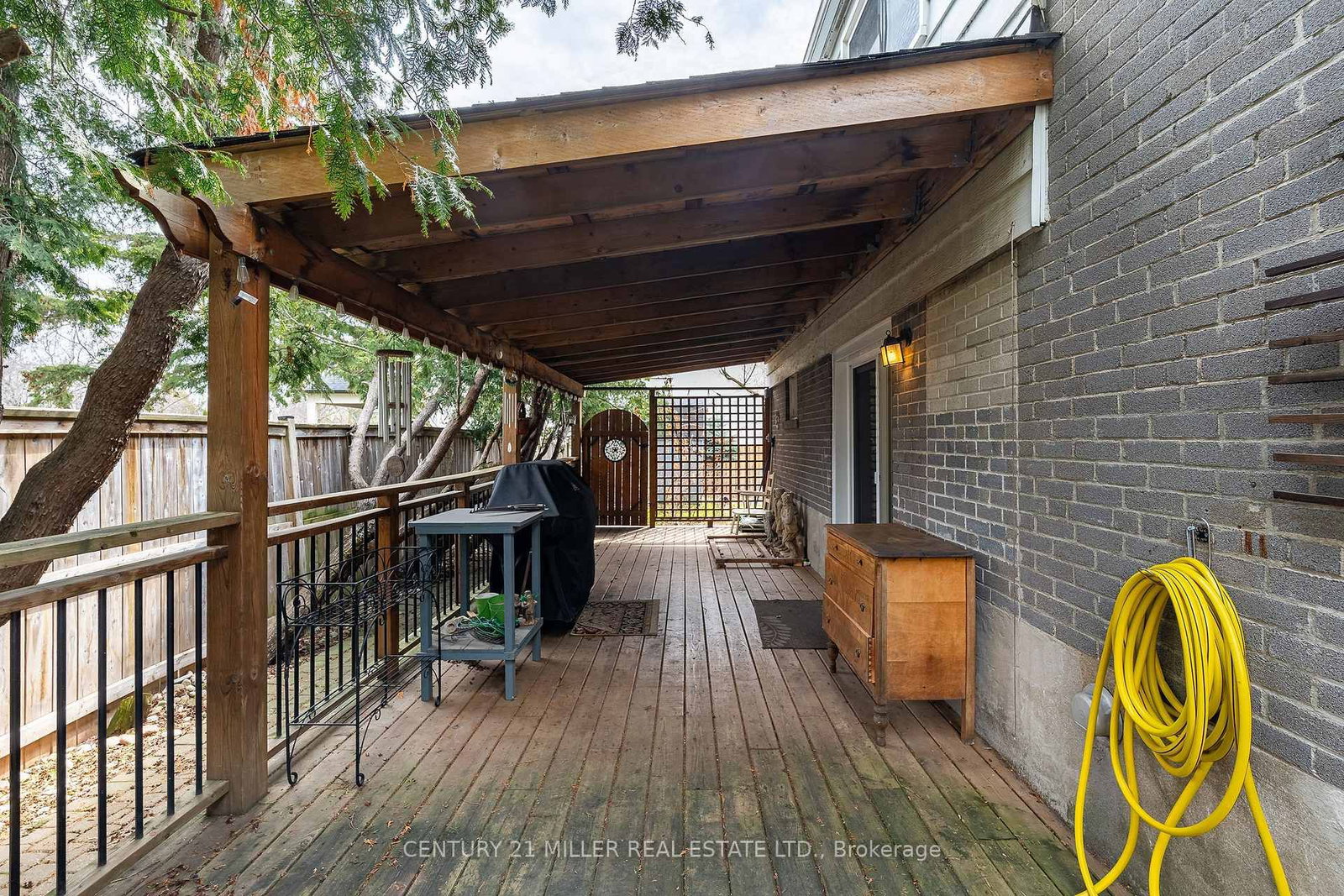 Detached House for sale at 557 Trafford Crescent, Oakville, Ontario, L6L 3T4 - West - MLS: W12983102